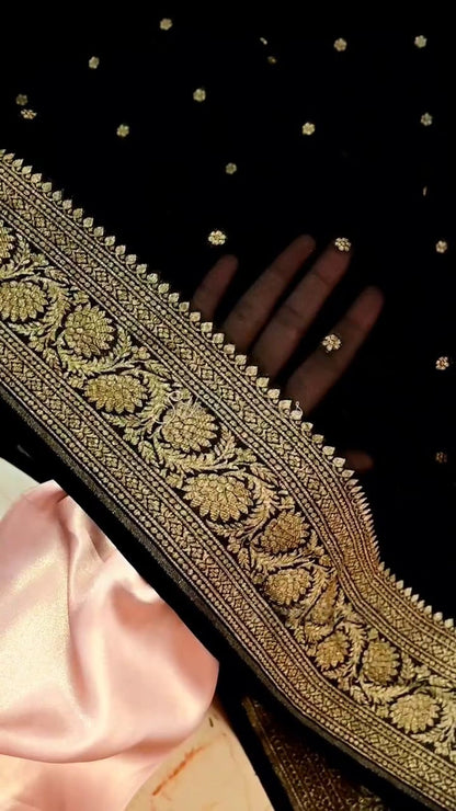 Golden Bloom Banarasi Silk Saree