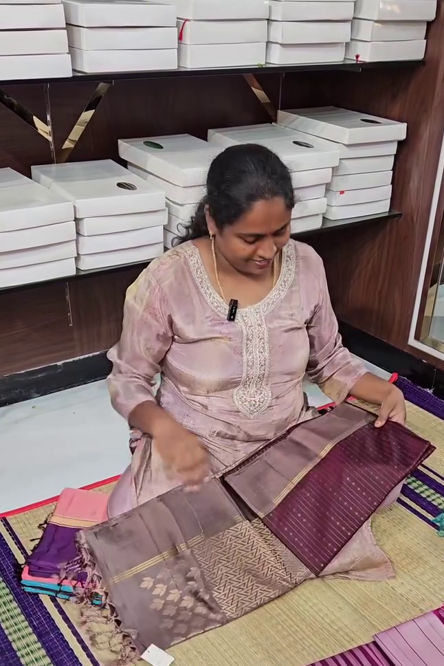 Aura Weave Silk Saree